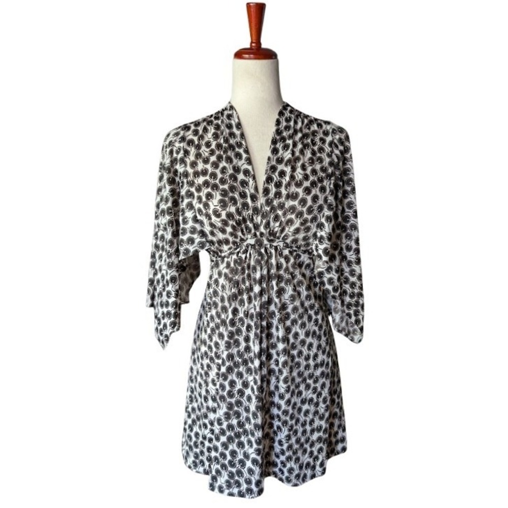Shawn Originals Vintage Black White Medallion Empire Waist Kimono Sleeve Dress C
